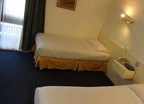 Pathfinder Motel Melbourne Exterior foto